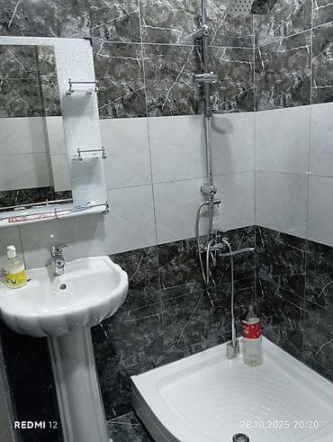 Дома: 1 otaqlı mənzil – studiya tipli Plan: - Geniş dəhlizdən qonaq otağı — 4