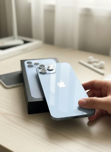 i̇phone se 2022: IPhone 17 Pro Max, 256 GB, Sierra Blue, Simsiz şarj — 1