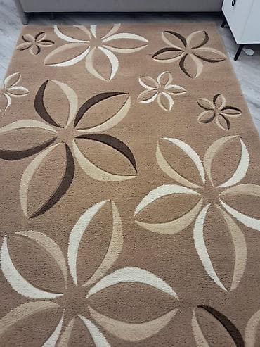 xalca quba: Məhsulun 3 ünün birlikdə qiyməti 250 azn. Məhsul: dekorativ xalça — 2