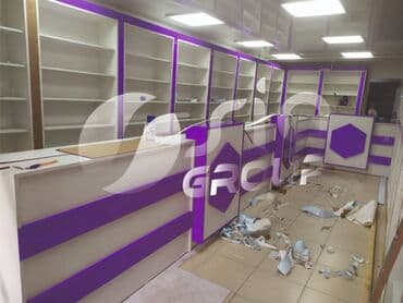 aptek dizaynlari: Aptek vitrin mebellərinin yığılması — 1