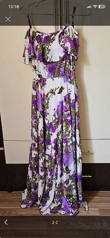 Şəxsi əşyalar: Uzun yay donu – çiçək naxışlı - Rəng və naxış: Ağ fon üzərində — 1