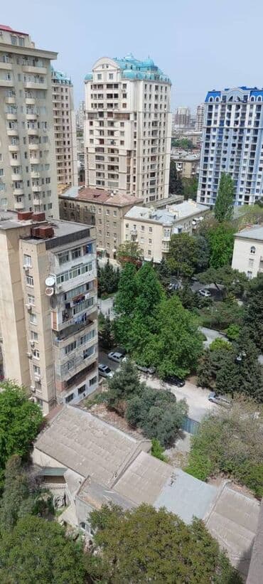 şirvan seherinde tecili satilan evler: 2 otaqlı, Yeni tikili, m. Nəriman Nərimanov, 89 kv. m — 12