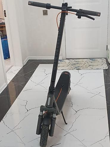 samokat scooter: Elektrikli skuter – şəhər və şəhərətrafı hərəkət üçün rahat model — 3