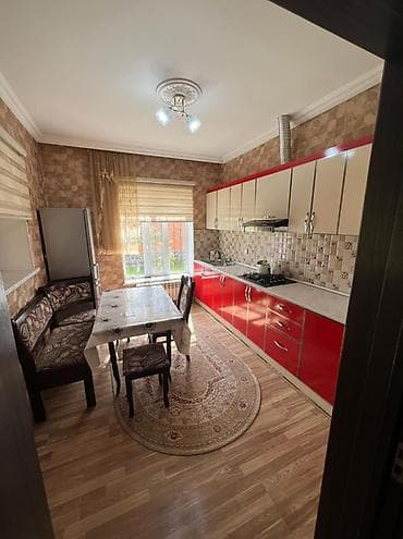 cepis satisi: 4 otaqlı, 220 kv. m, Orta təmir — 4