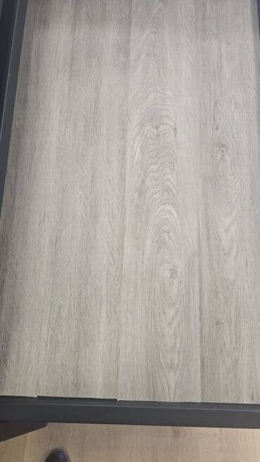 ağ laminat: Salam Vyetnam istehsali Spc Laminat. Adi laminat deyil,plastikdi — 6