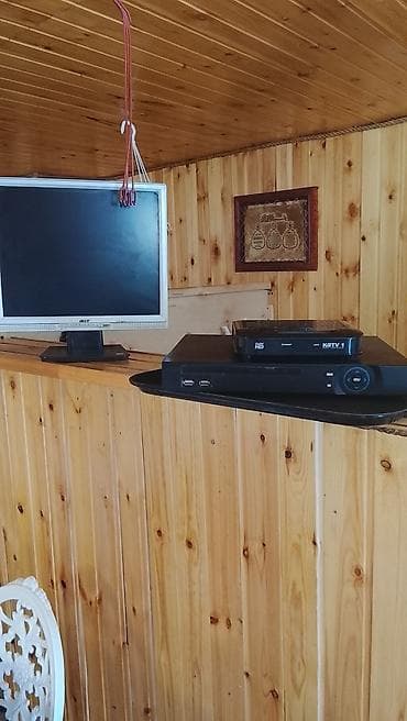 Acer LCD monitor + KSTV1 rəqəmsal TV qutusu və DVD/Media pleyer seti