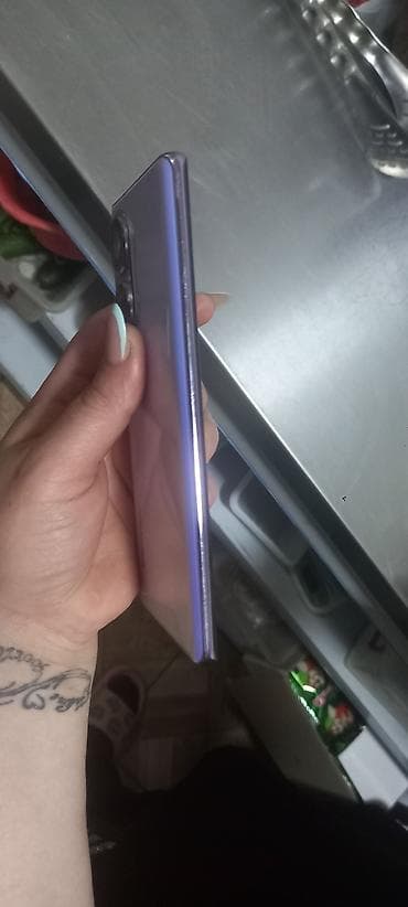 Blackview A85 smartfon – bənövşəyi/çəhrayı gradient rəng Əsas — 2