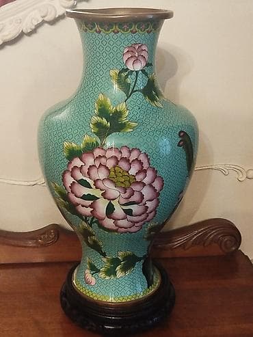 ev qapillari: Bir vaza, Metal — 2