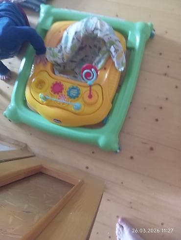 Chicco uşaq gəzdirəni - Marka/model: Chicco yürütəç - Rənglər: açıq