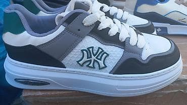 ağ krasofka: Unisex idman üslublu krossovkalar - Dizayn: Aşağı profilli, bağlamalı — 9