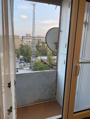 şəhər bağları mənzil satılır: Bakı, 3 otaqlı, Köhnə tikili, m. Neftçilər, 82 kv. m — 10