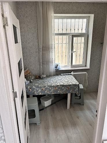 basavik satisi: 2 otaqlı həyət evi - Plan: koridorlu giriş, geniş qonaq otağı, yataq — 8