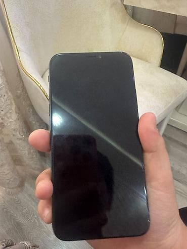 mini pc computer: IPhone X, Qara, Face ID — 3