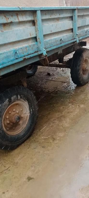 ka 700 traktor satişi: Lapetlər — 3