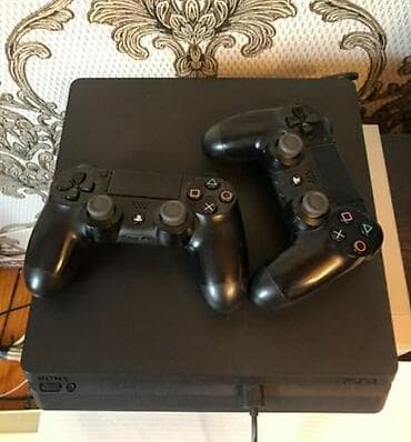 Sony Ps 4 Slim Madeli! Cəmi 3 Ay işlənib ideal veziyetdedir! Yaddaşı