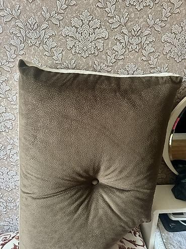 Dekorativ Yeni Sadə Süngər Yastıq, Ödənişli çatdırılma lalafo.az -da Dekorativ Yeni Sadə Süngər Yastıq, Ödənişli çatdırılma