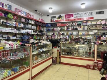 Lincoln: Продавец-консультант требуется, Только для женщин, 18-29 лет, 1-2 года опыта — 2