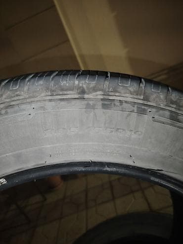 Nəqliyyat: Şin Hankook 235 / 55 / R 19 — 2