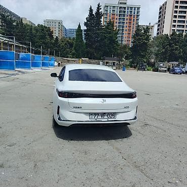 Satılır: Aion S (elektrik sedan) Xarici: - Ağ rəngli, aerodinamik