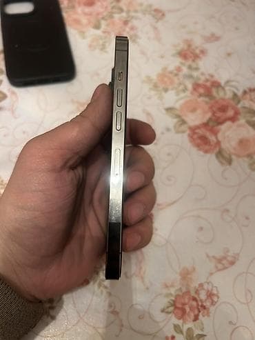 iphone 5 plus: IPhone 15 Pro, Face ID — 2