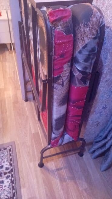 стол компьютерный складной трансформер: Б/у, Раскладушка с матрасом — 6