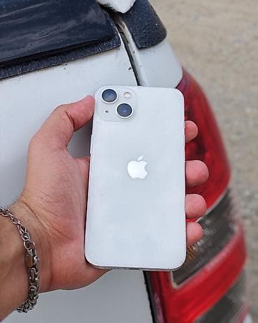 ev telefonu: Satılır İphone 13 zavodu hər şeyi usdunde verilir zavod pil 93 isdeyen — 9