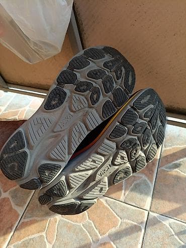 krosofka: Hoka Clifton 10. Размер 12.5D US. Кроссовки оригинальные. Носил всего — 7