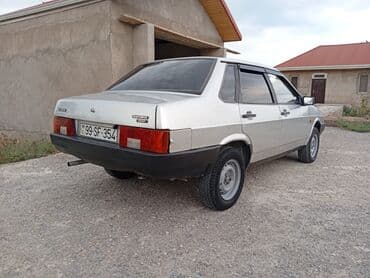 niva 4 qapi: VAZ (LADA) 21099: 1.6 l | 2003 il 265555 km Sedan — 3