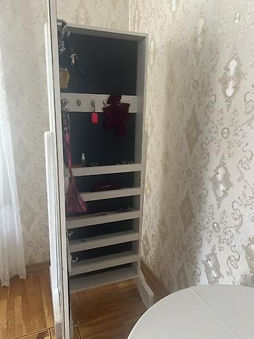 kalidor skaflari: Ayaqüstü güzgü-dolab (2-i 1-də) - Ön hissə: tam boy güzgü, zərif — 3