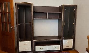 Mebel dəsti – TV stendli vitrinli divar modulu - Material: ağac — 1