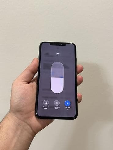 ipone 11 pro max: IPhone 11 Pro Max, 64 GB, Space Gray, Zəmanət, Simsiz şarj, Face ID — 4