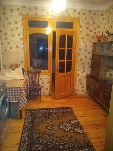 sumqayıtda 1 otaqlı evlərin qiyməti: Bakı, 3 otaqlı, Köhnə tikili, 80 kv. m — 7