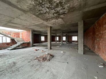 mingecevir obyekt: Varovskidə Araz marketin yanında, 2 sotda ümumi tikili sahəsi 1150 — 11