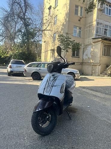 zaz 968m: Zaza 125 sm3 — 4