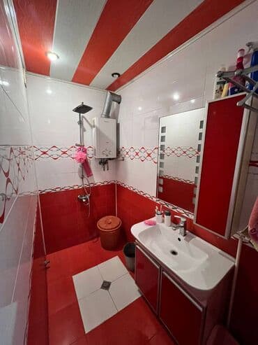 qaradag sahil ev satilir: Bakı, Yeni Günəşli Massiv D, 2 otaqlı, Köhnə tikili, m. Xalqlar Dostluğu, 60 kv. m — 14