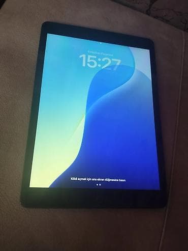 Apple iPad planşet - Ekran: 9.7" Retina (təxmini), Home düyməsi və