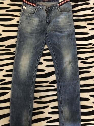 qadin ucun cins salvarlar: Kişi cinsi.8 manat — 2