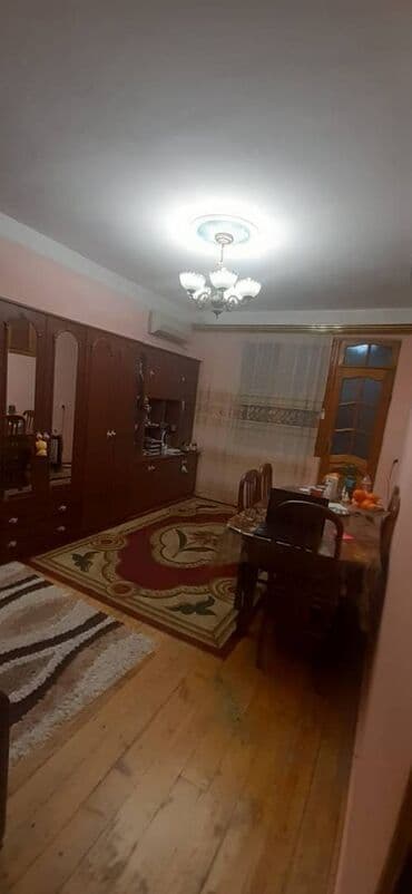 bir otaqlı ev: Bakı, 2 otaqlı, Köhnə tikili, 30 kv. m — 1