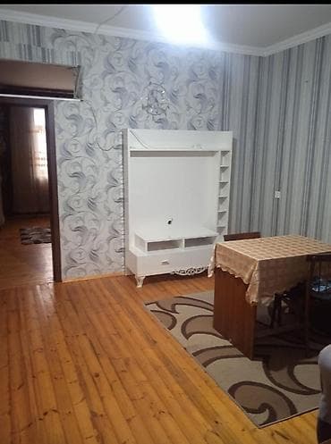 Həyət evi alıram: 50 kv. m, 4 otaqlı, Su — 4