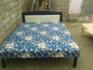 tek kravat gence: Carpayi
Tezedir 2 neferlik — 1