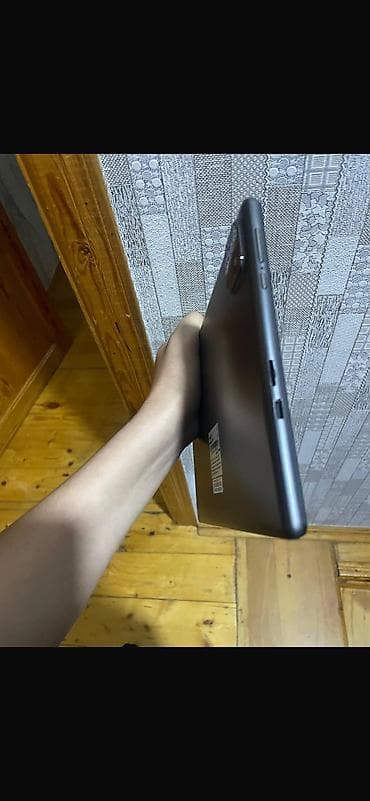 redmi airdots qiyməti: Tablet Kaburasi Mouse Klaviatura Qutusu ✅ Full komplekt 👌✅ Real — 6