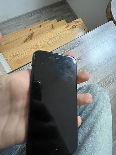 iphone 8 satisi: IPhone SE 2020, 64 GB, Barmaq izi — 2