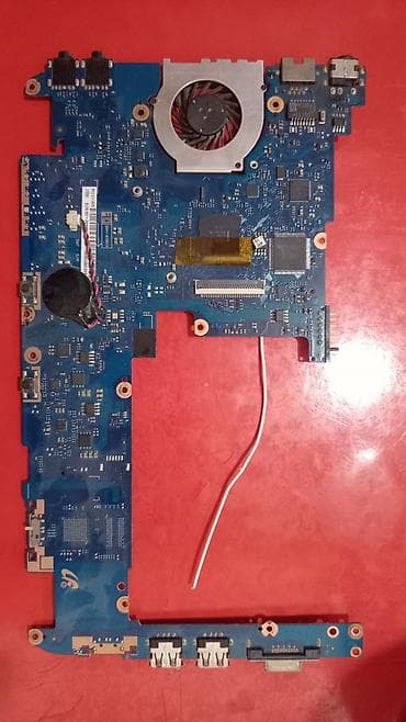 plata ddr3: Samsung noutbuk üçün ana plata və HDD dəsti - Model: Samsung NP-N102 — 3