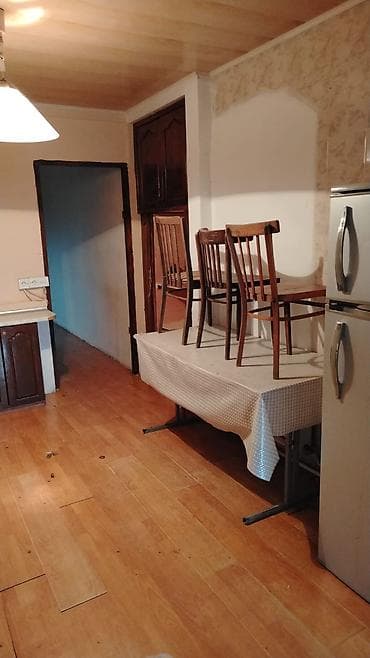 avtovagzalda kiraye evler: 1 otaqlı ADELNİ olan heyet.evi kiraye verilir Sabunçu bazarna marşruta — 6