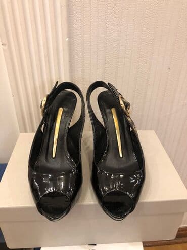 босоножки 27 размера: Размер: 35.5, цвет - Черный, Б/у — 1