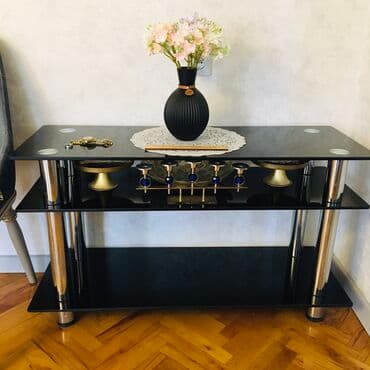 ikinci əl şifanerlər: İşlənmiş, Düz TV altlığı, Şüşəli — 2