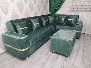 Künc divan, Jurnal masası