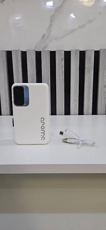 Avtomatik ətir püskürən elektron aparat. Divara yapışdırılır. 7 növ — 6