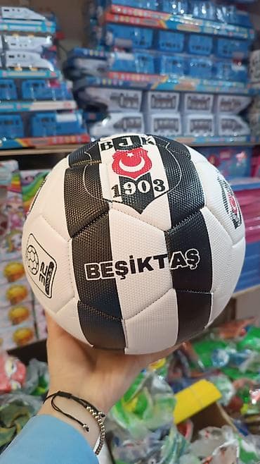 any boxing nədir: Futbol topu – klub loqolu model

Qalın materiallı toplar
Cəmi 10azn — 3