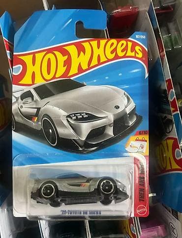 Hot Wheels mini model – “’20 Toyota GR Supra” (Then and Now seriyası — 1